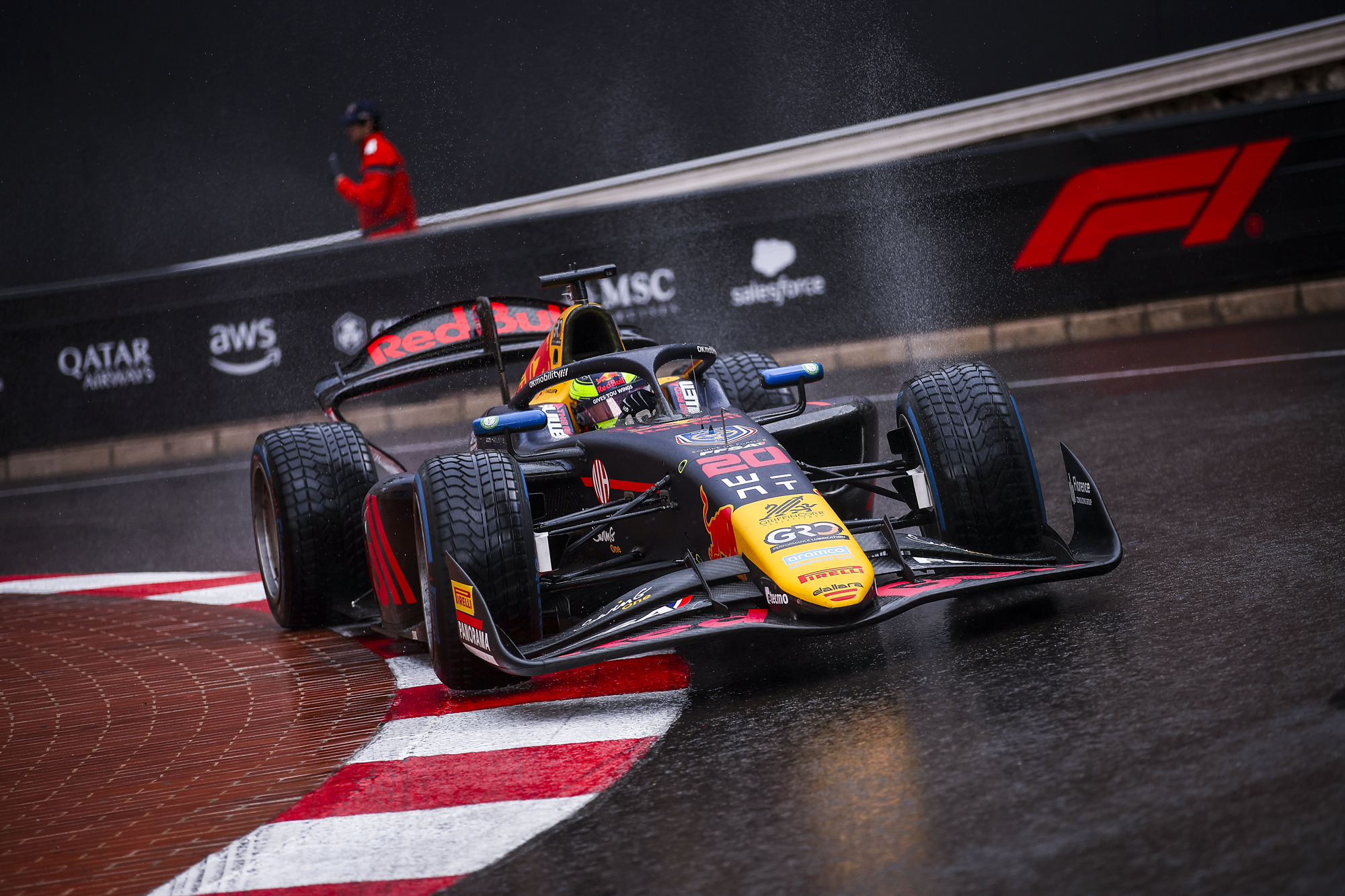 Hadjar sur le podium à Monaco