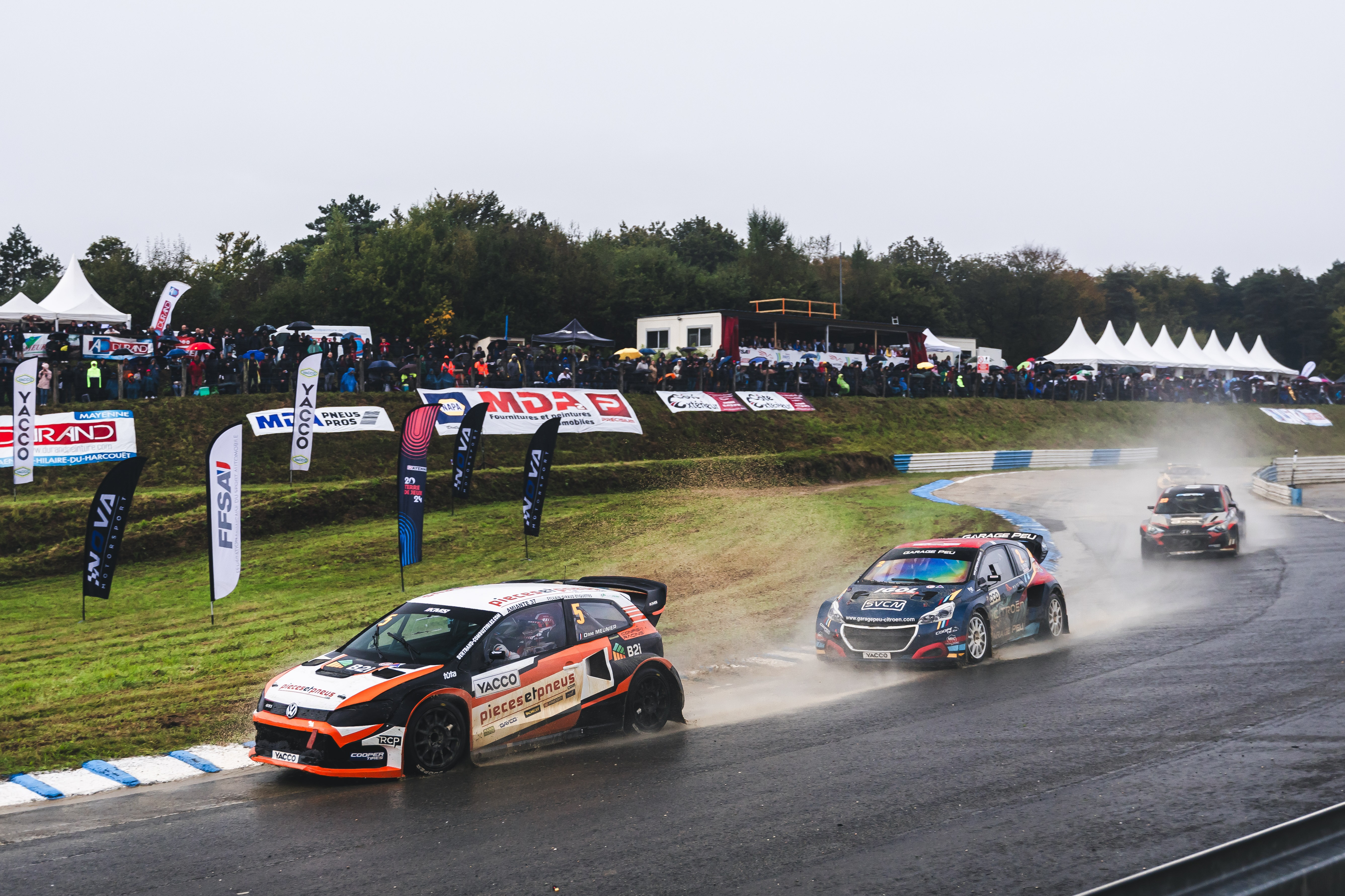 Rallycross pluvieux, spectacle savoureux